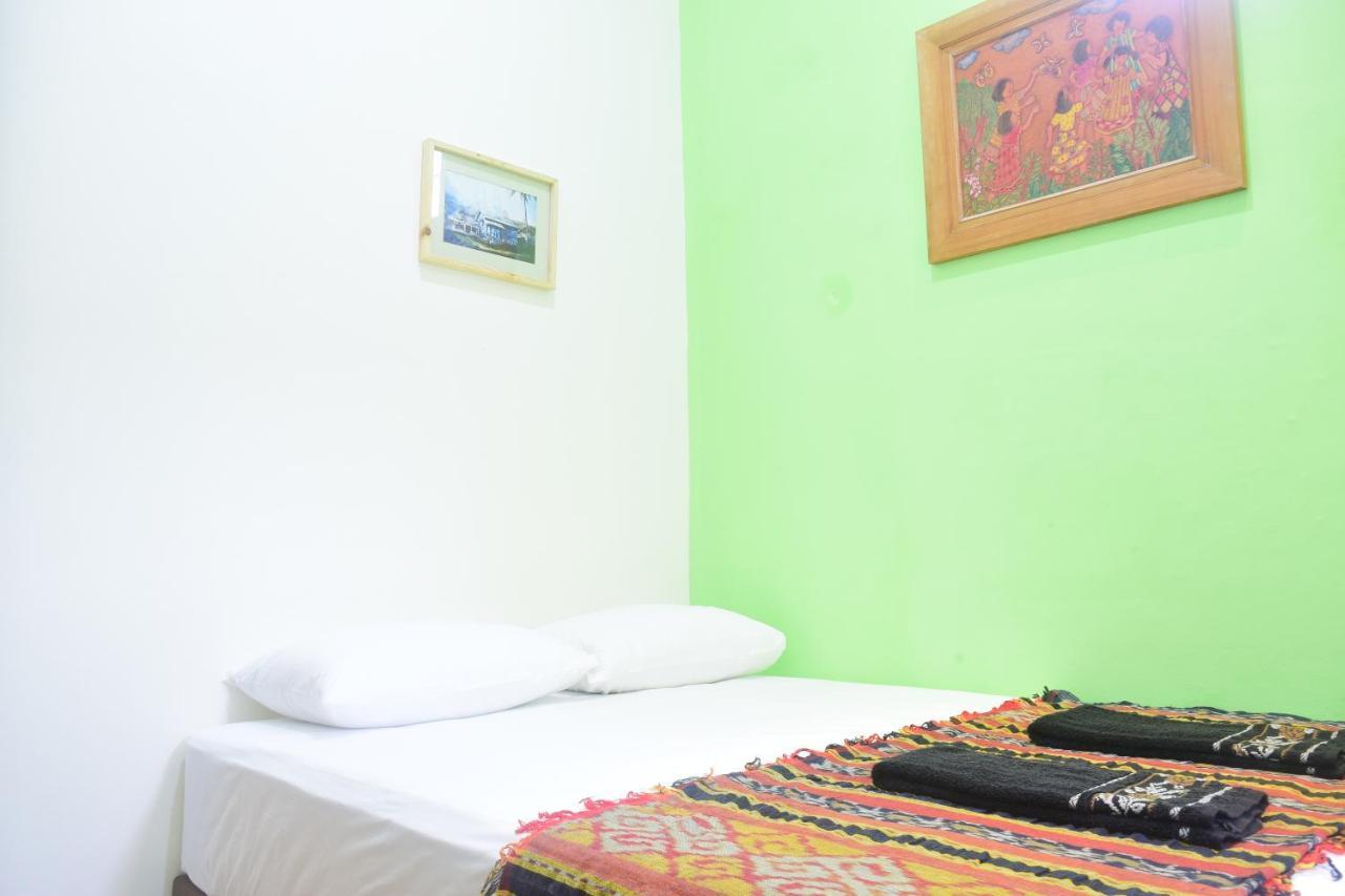 The Cabin Hotel Ambasador Yogyakarta Exterior photo